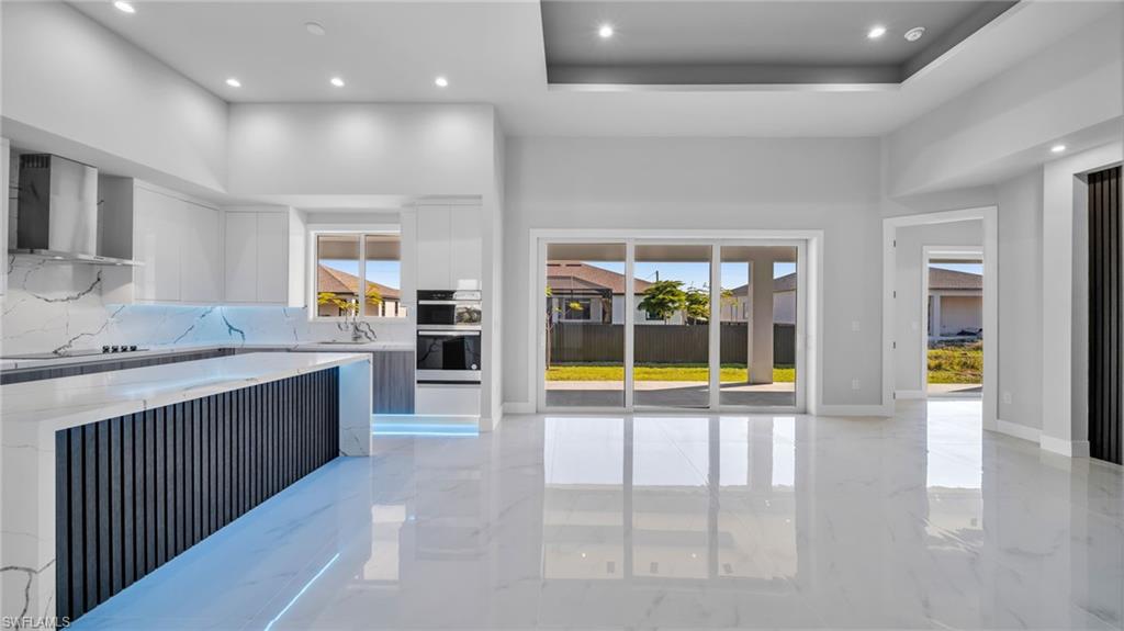 CAPE CORAL - Residential Lease