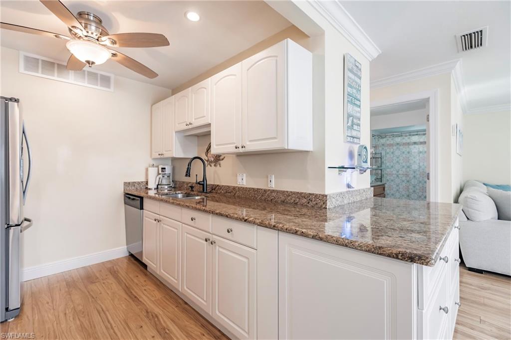 BAY HARBOR CLUB CONDO - Residential