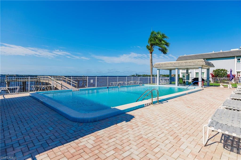 BAY HARBOR CLUB CONDO - Residential