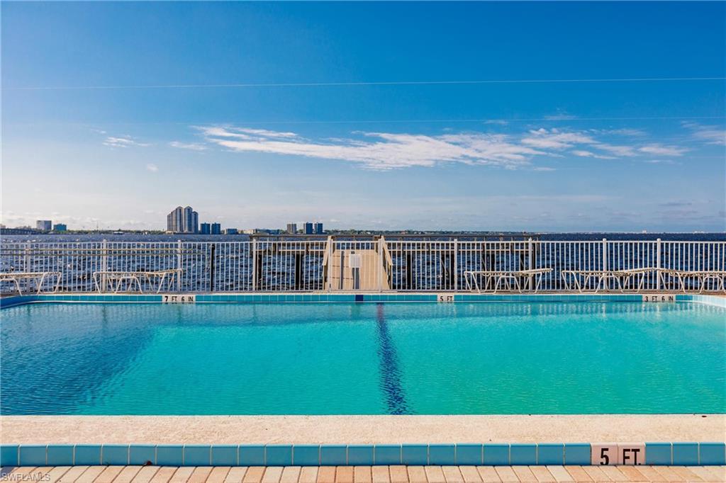 BAY HARBOR CLUB CONDO - Residential