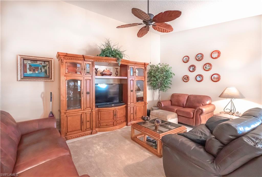 ISLAND WALK - Residential