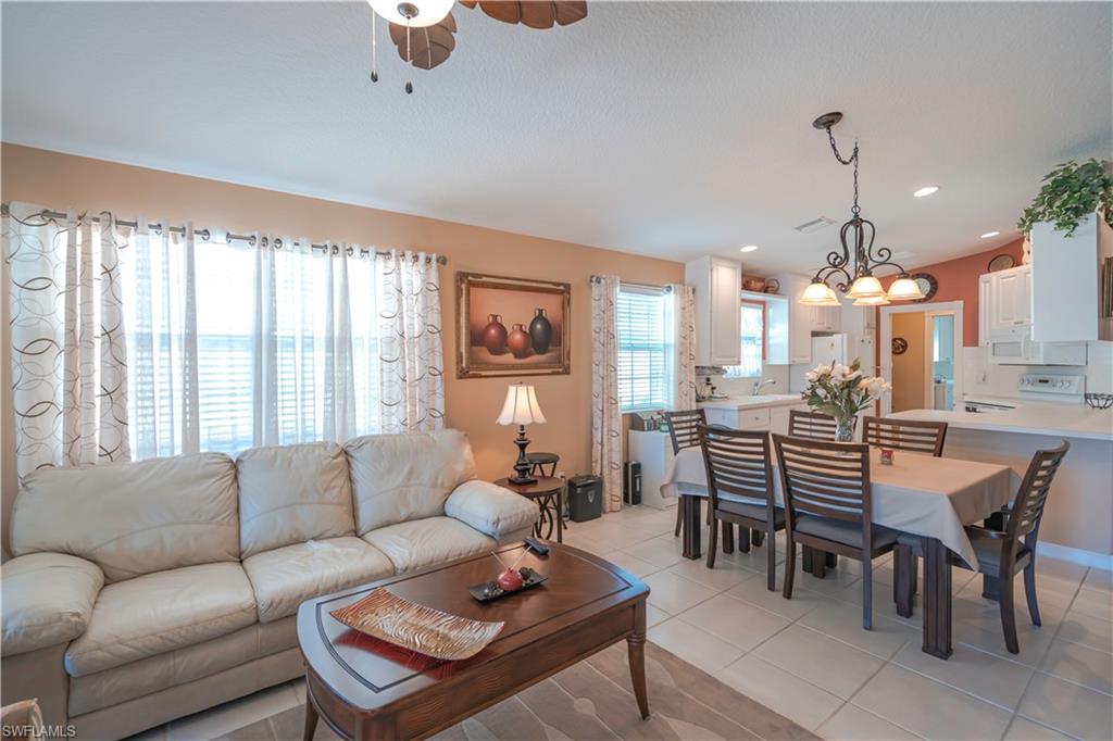 ISLAND WALK - Residential