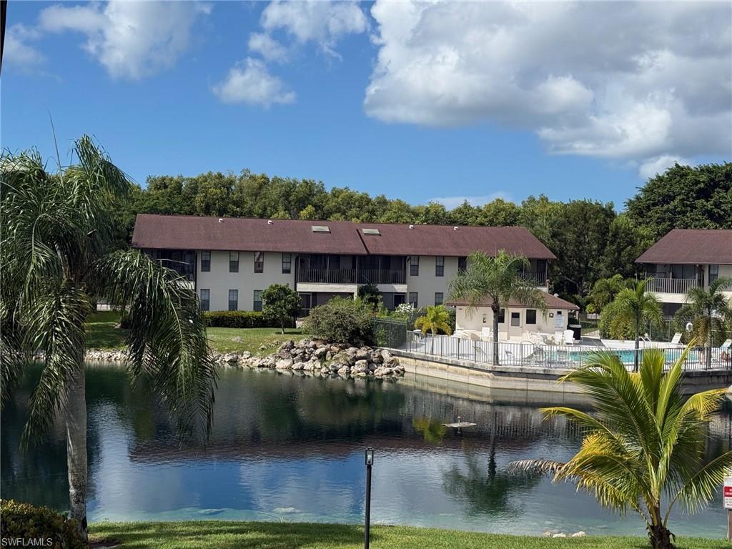 5365 Treetops DR S206
