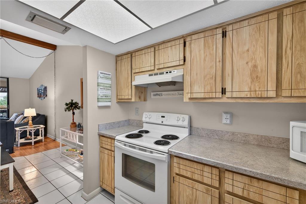 WINDWARD WAY CONDO - Residential