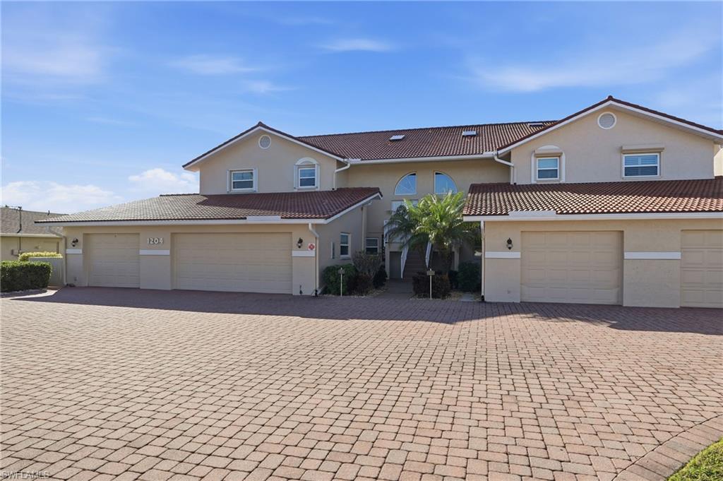 CAPSTAN II CONDO - Residential