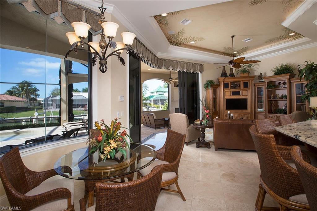 MARCO BEACH - Residential