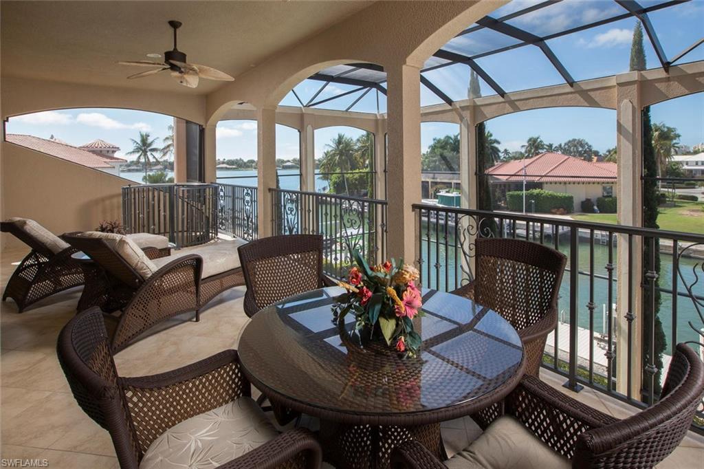 MARCO BEACH - Residential