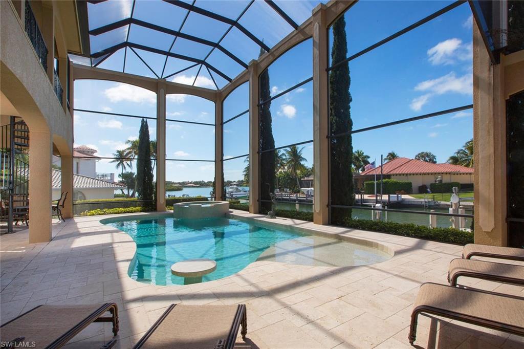 MARCO BEACH - Residential