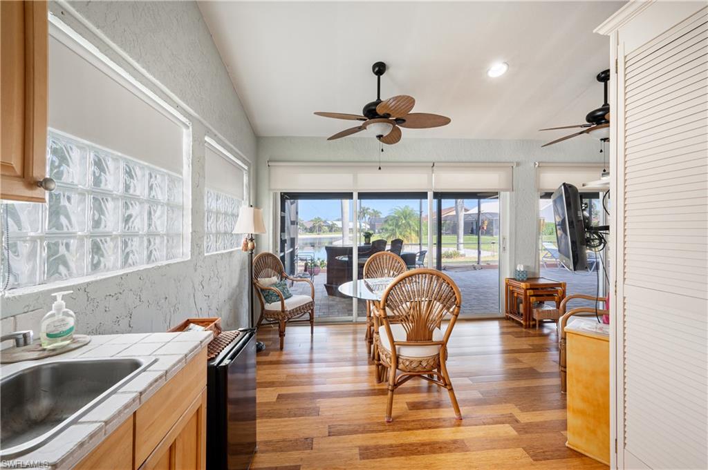 COUNTRYSIDE - Residential