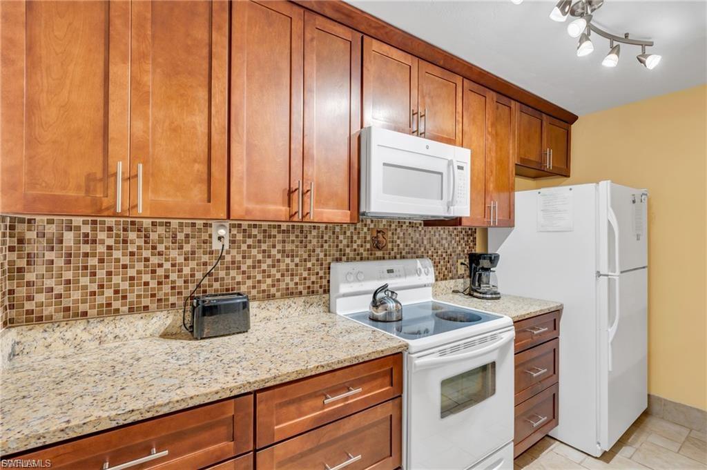 13134 Feather Sound DR 406