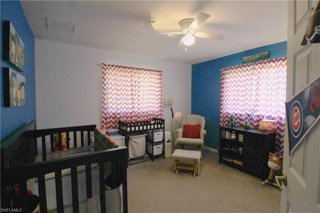 SAN CARLOS PARK - Residential