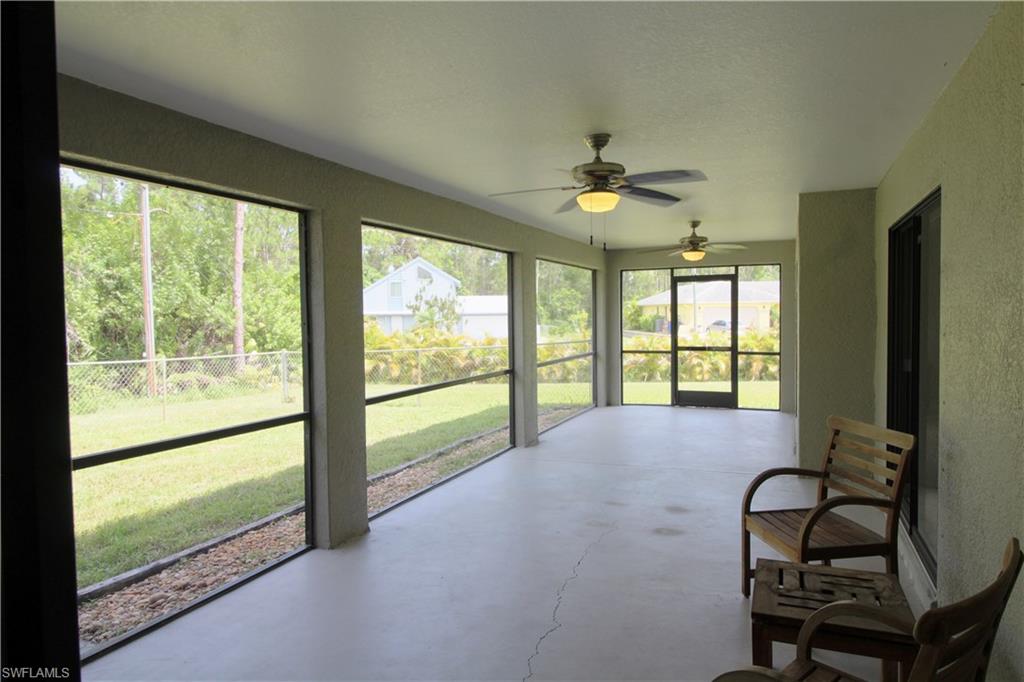 SAN CARLOS PARK - Residential