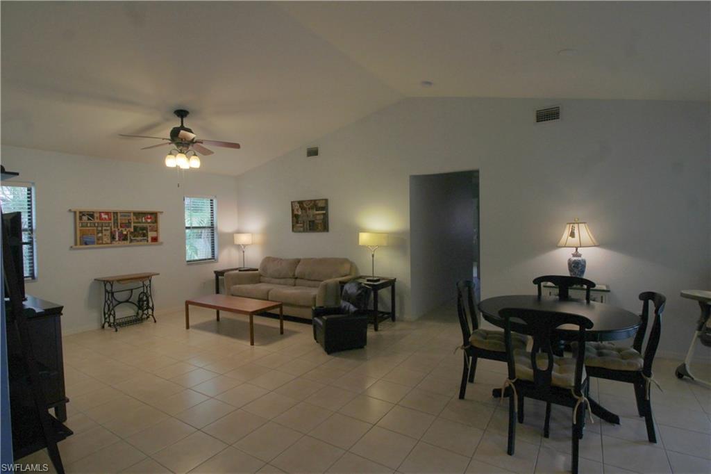 SAN CARLOS PARK - Residential