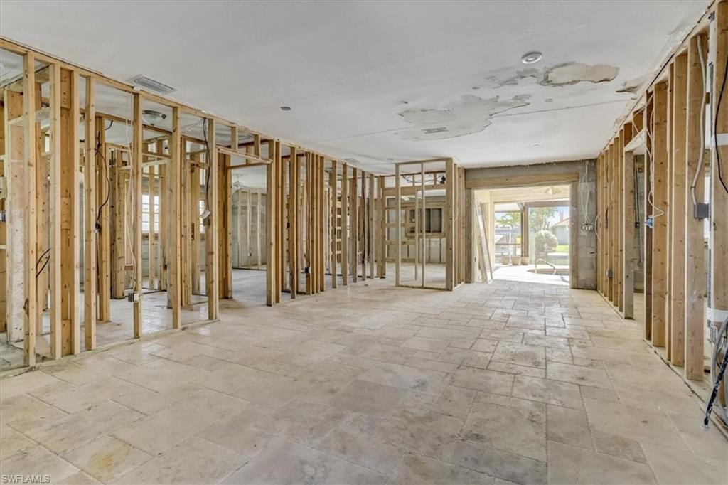 FAIRVIEW ISLES - Residential