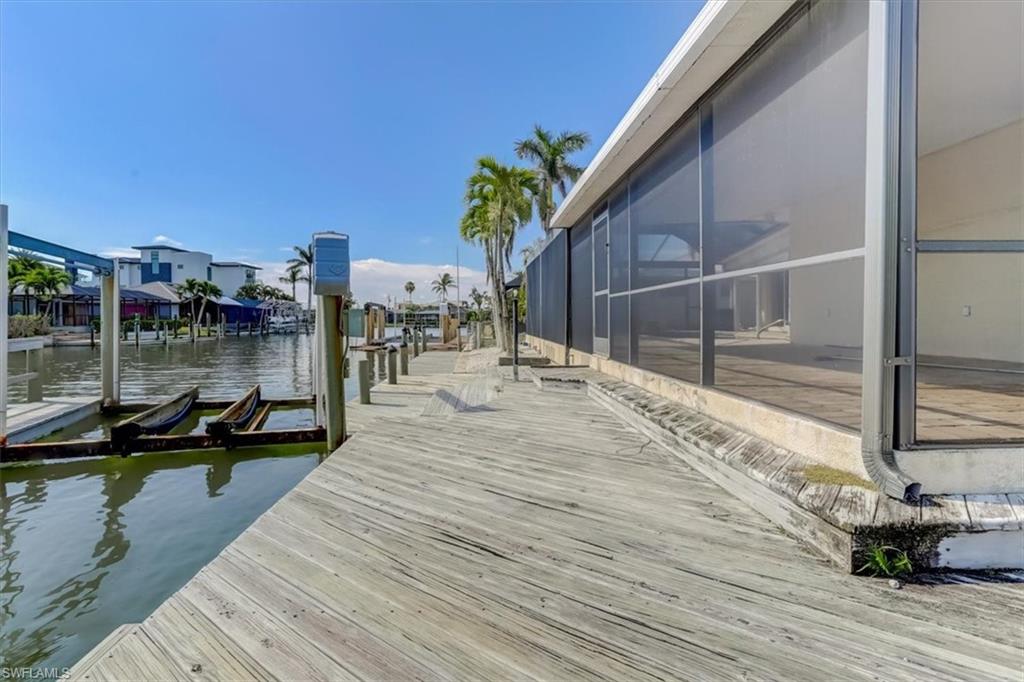 FAIRVIEW ISLES - Residential