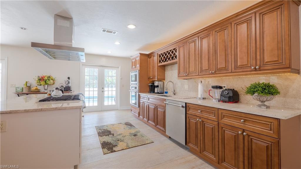 HERITAGE PINES - Residential