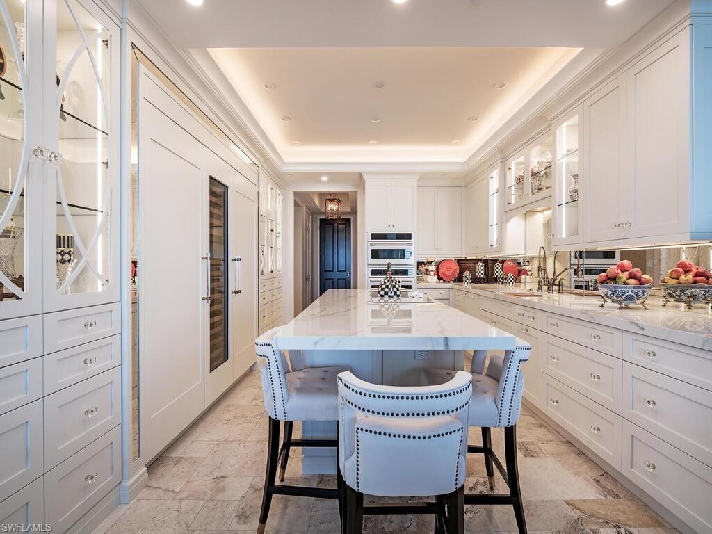 LA SCALA AT THE COLONY - Residential