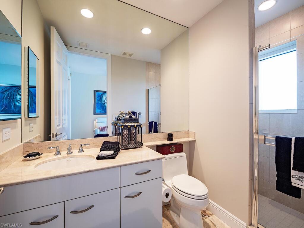 LA SCALA AT THE COLONY - Residential