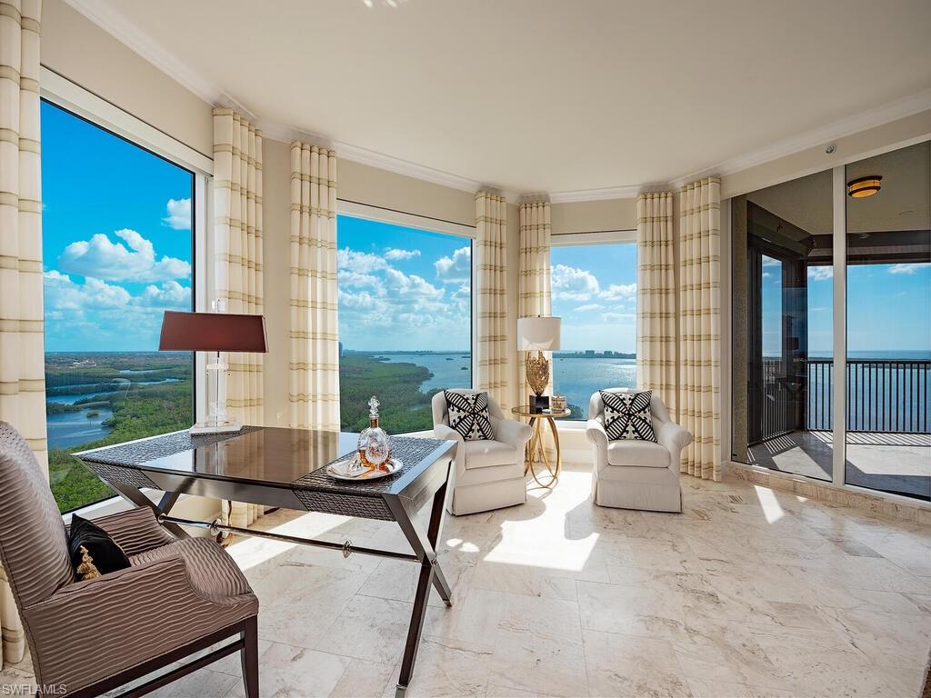 LA SCALA AT THE COLONY - Residential