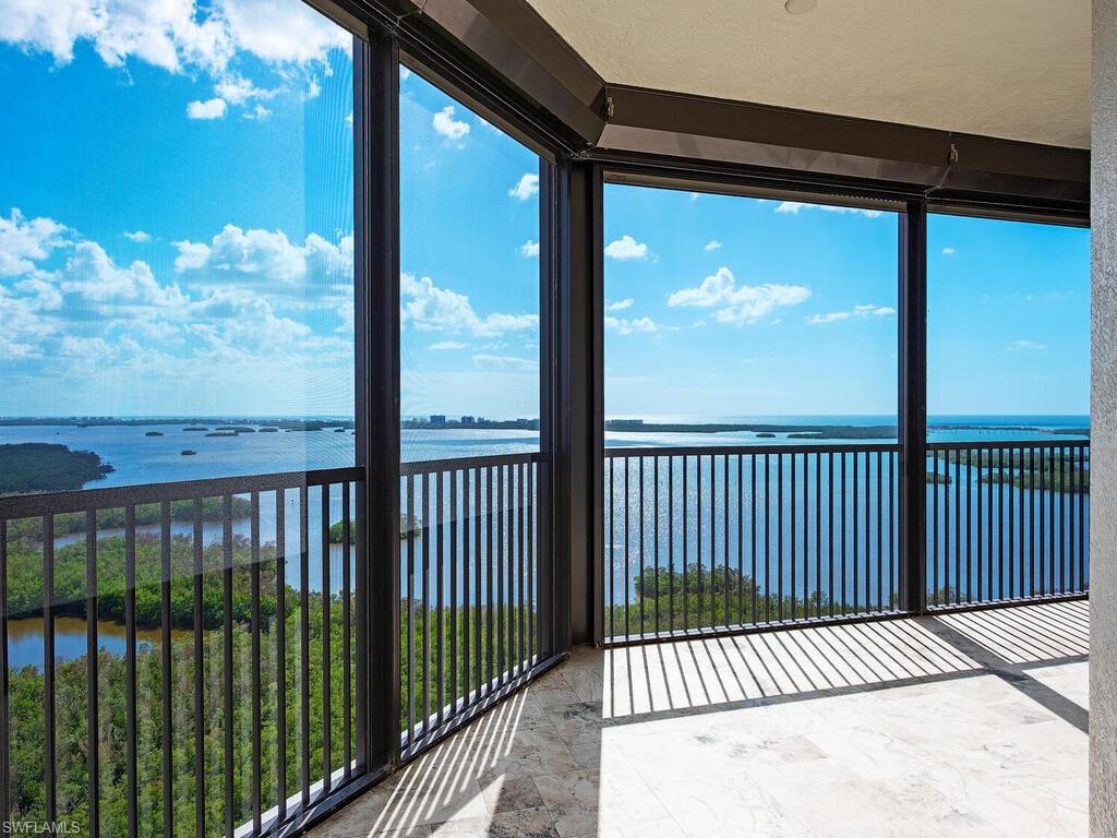 LA SCALA AT THE COLONY - Residential