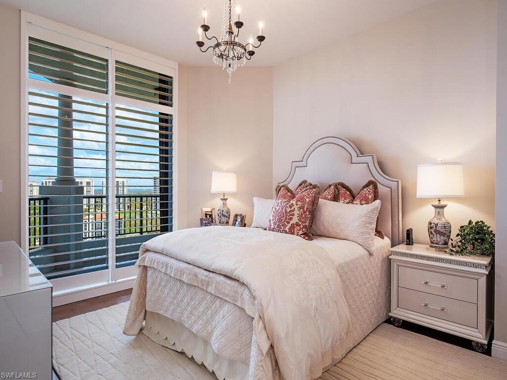 LA SCALA AT THE COLONY - Residential