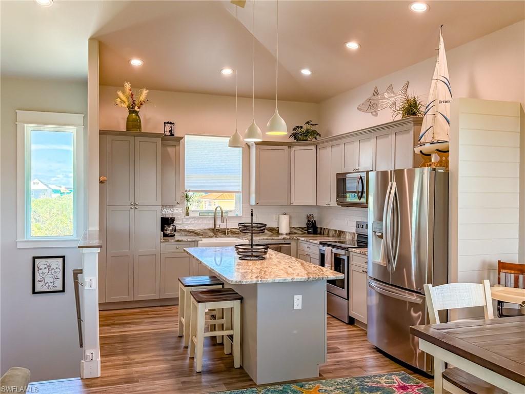 CASTAWAY KEY UNRECORDED SUBDIVISION - Residential