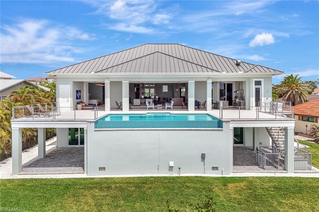 CAROLANDS - Residential