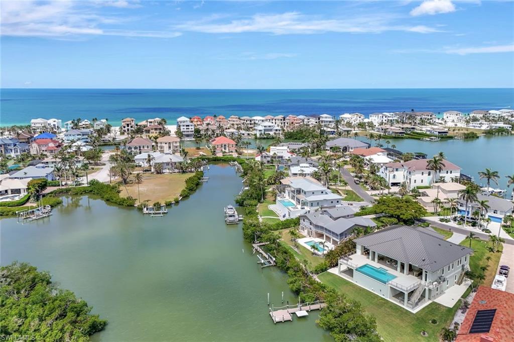 CAROLANDS - Residential