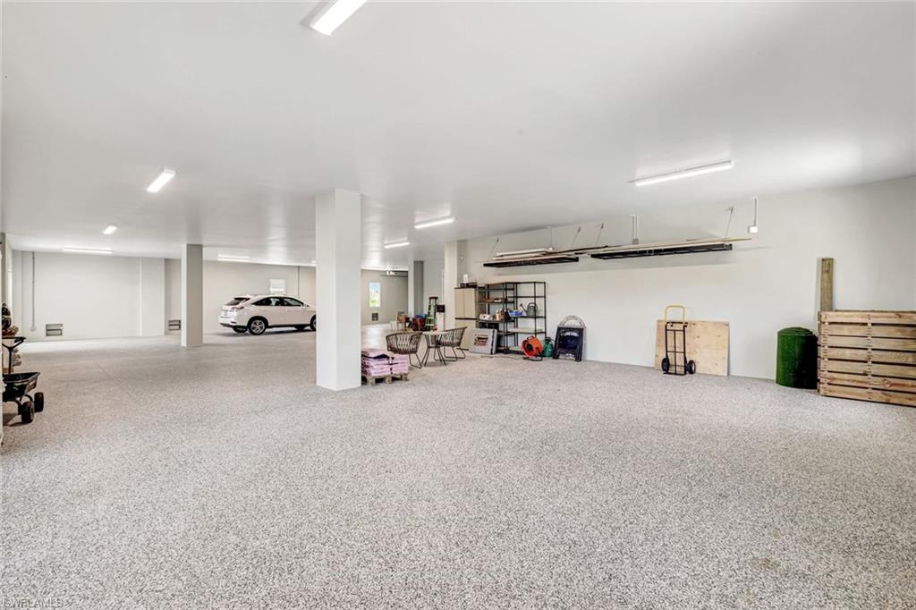 CAROLANDS - Residential