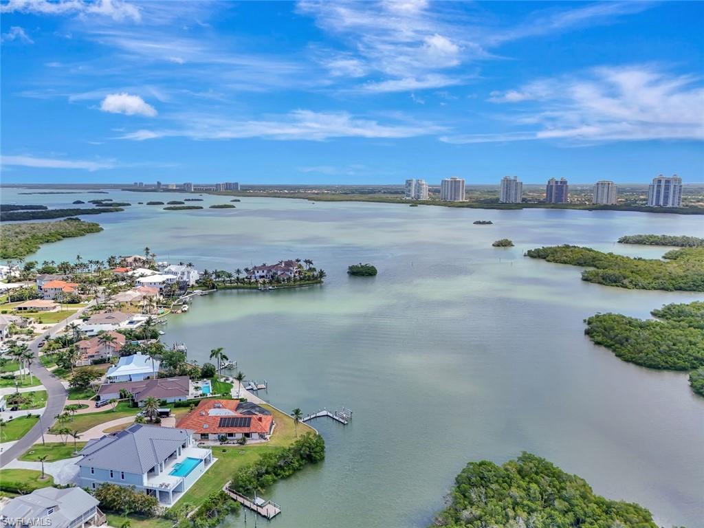 CAROLANDS - Residential