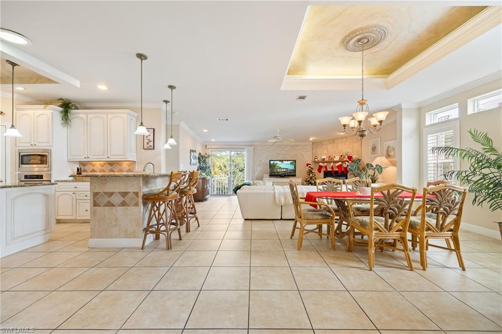 SIX LAKES COUNTRY CLUB - Residential