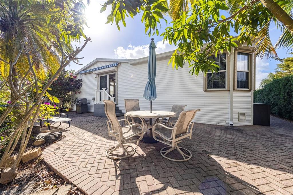 SIX LAKES COUNTRY CLUB - Residential