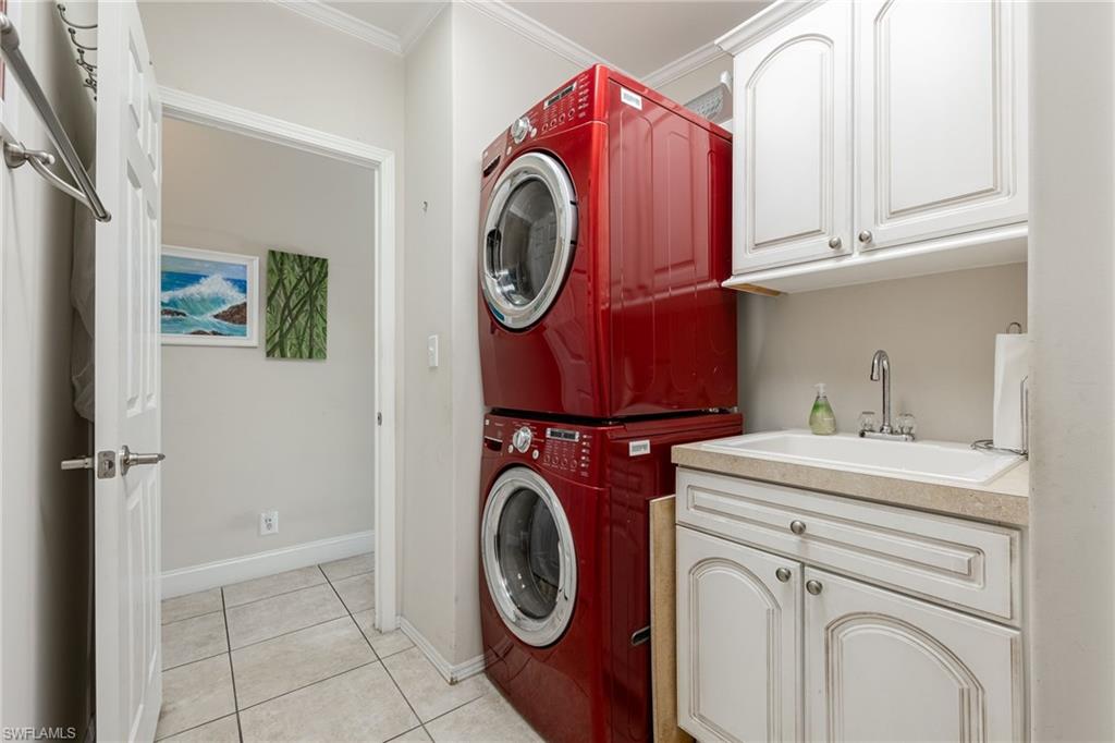 SIX LAKES COUNTRY CLUB - Residential