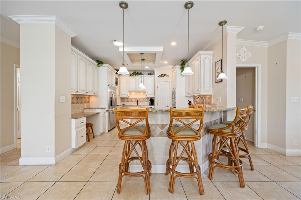 SIX LAKES COUNTRY CLUB - Residential