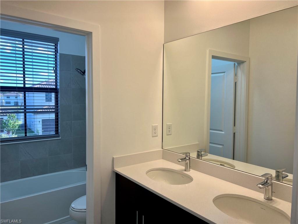 SILVERWOOD - Residential Lease