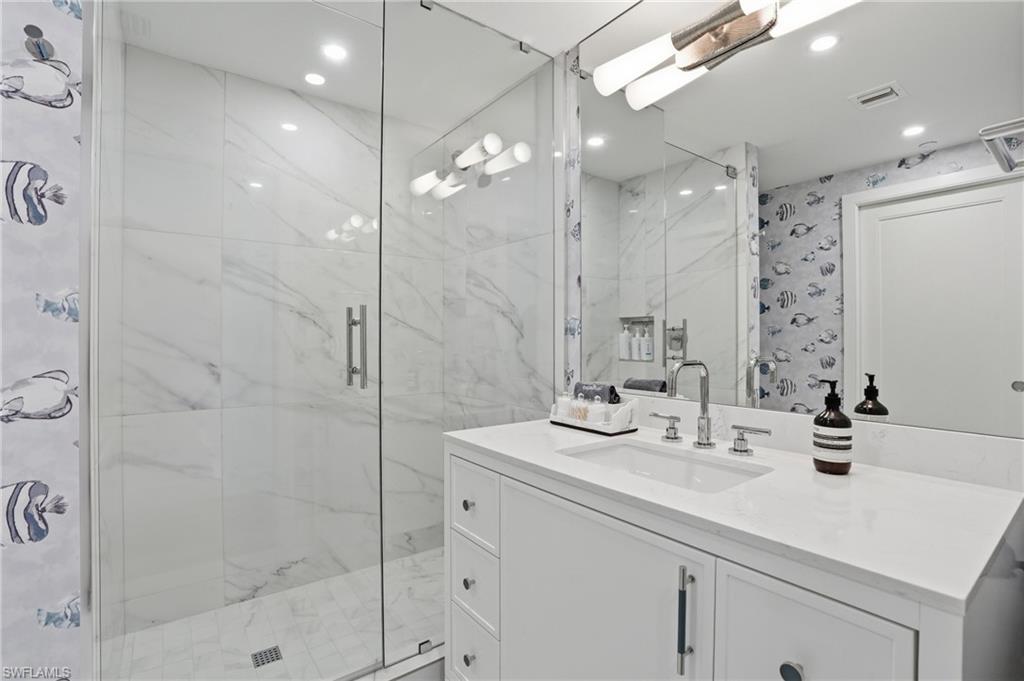 KALEA BAY TOWER 400 - Residential