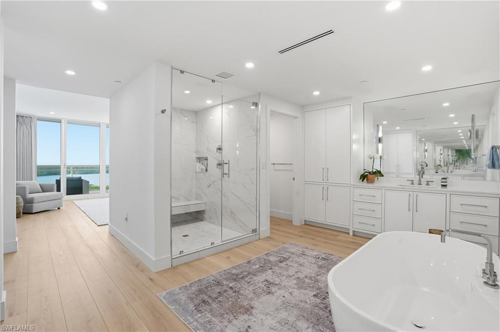 KALEA BAY TOWER 400 - Residential