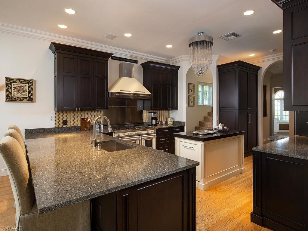 AQUALANE SHORES - Residential