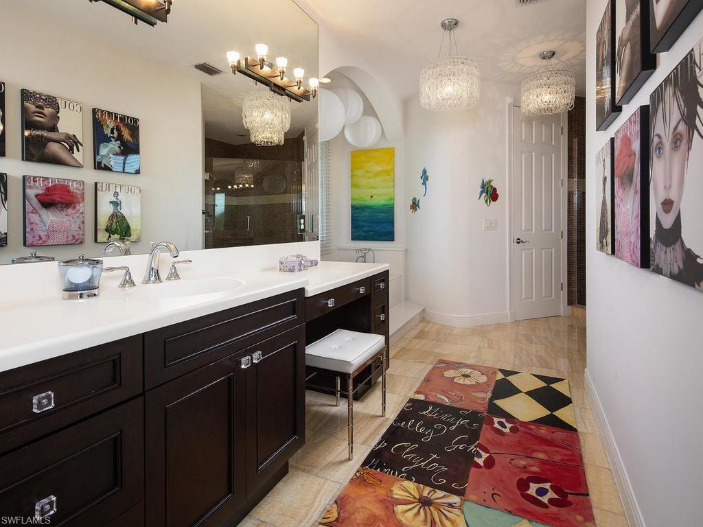 AQUALANE SHORES - Residential