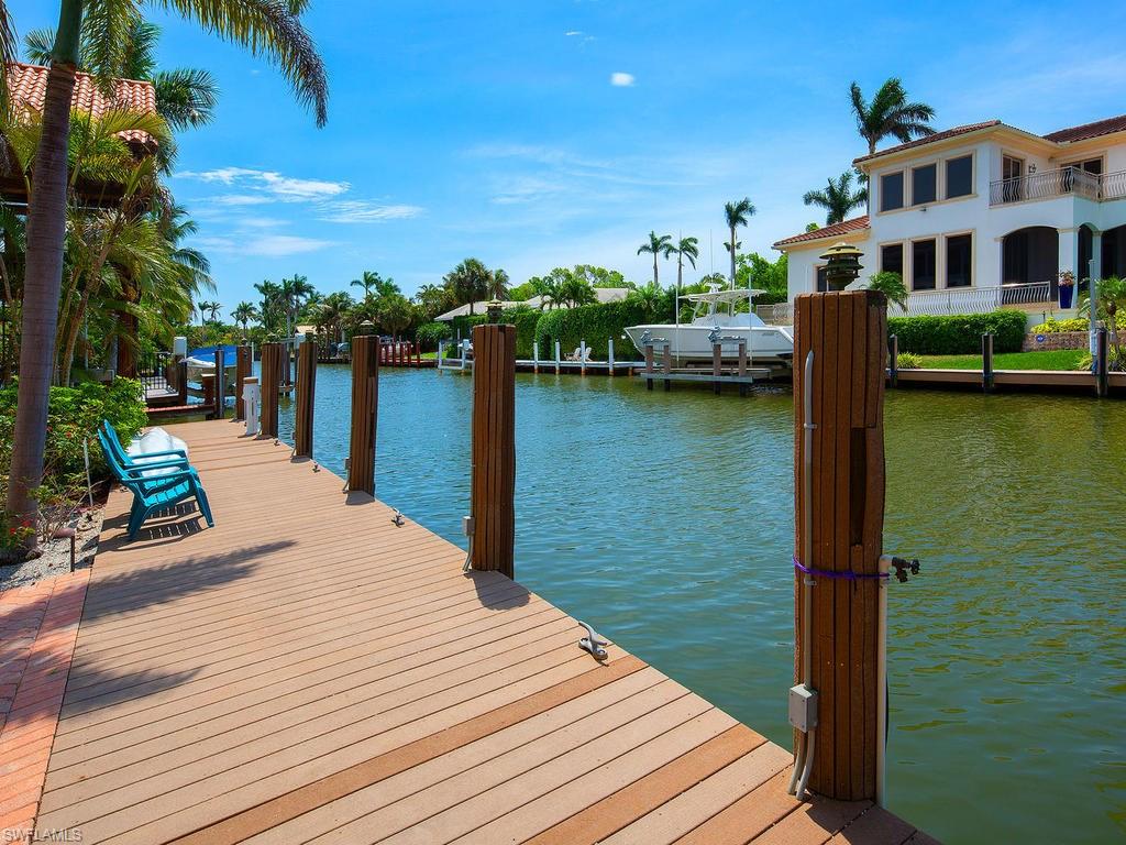 AQUALANE SHORES - Residential