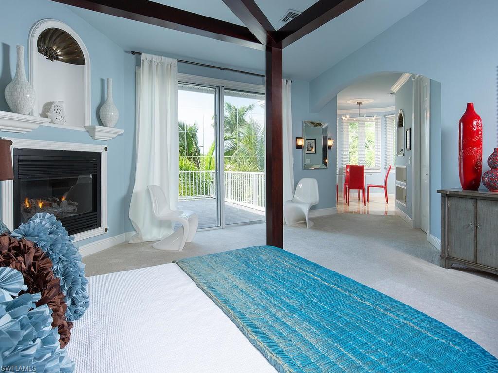 AQUALANE SHORES - Residential