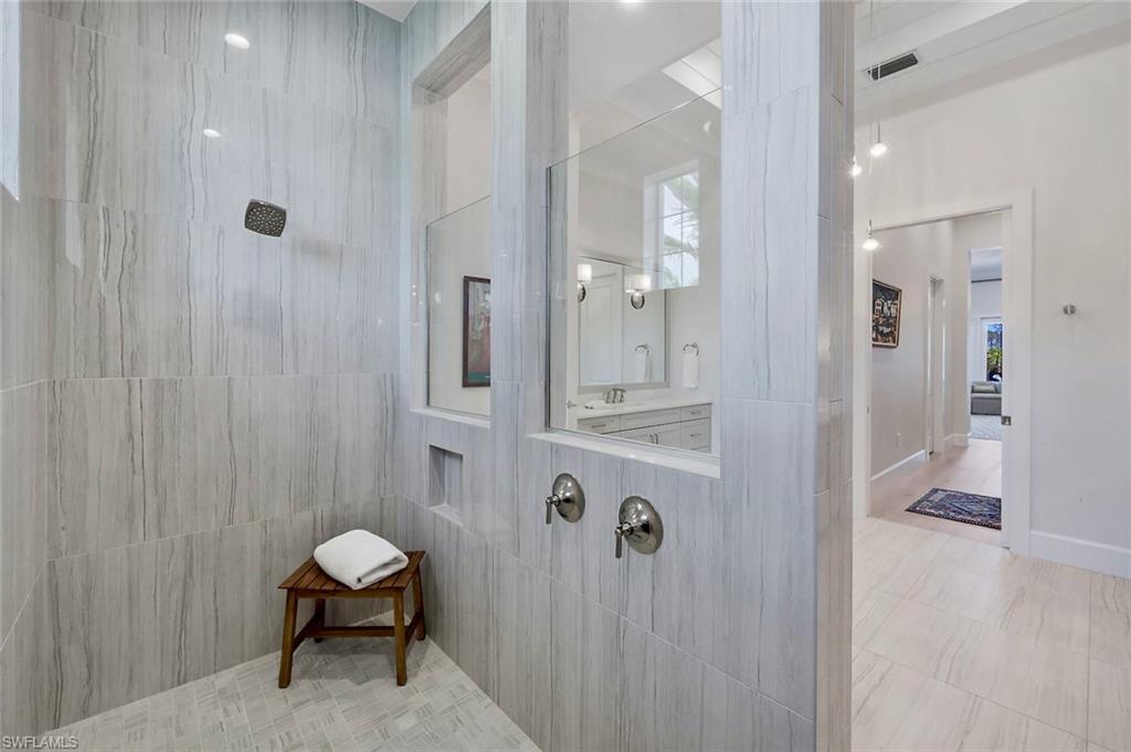 ISLES OF COLLIER PRESERVE - Residential