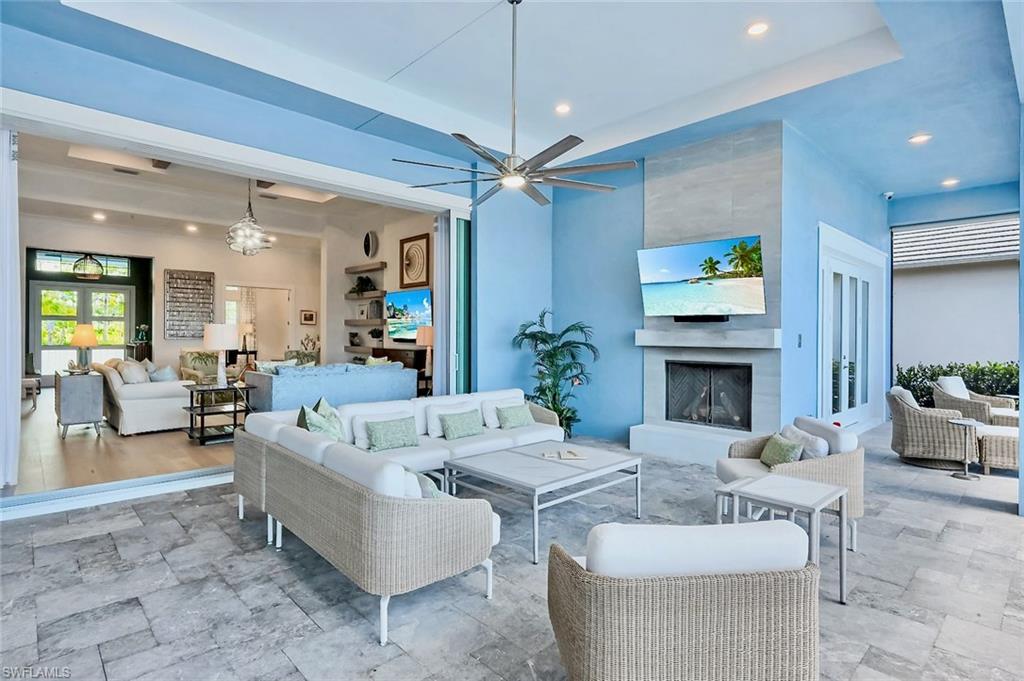 ISLES OF COLLIER PRESERVE - Residential