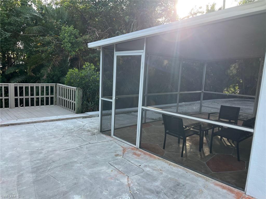 HOLEUSA ESTATES - Residential