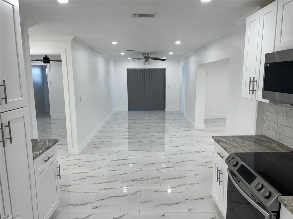 HOLEUSA ESTATES - Residential