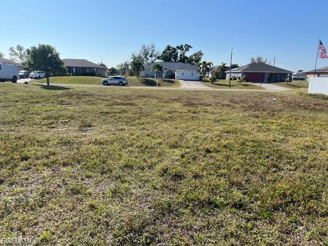 CAPE CORAL - Land