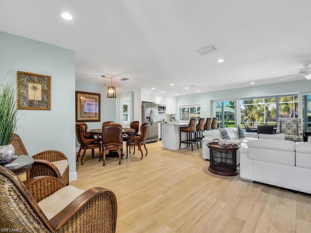 CAPE CORAL - Residential Lease