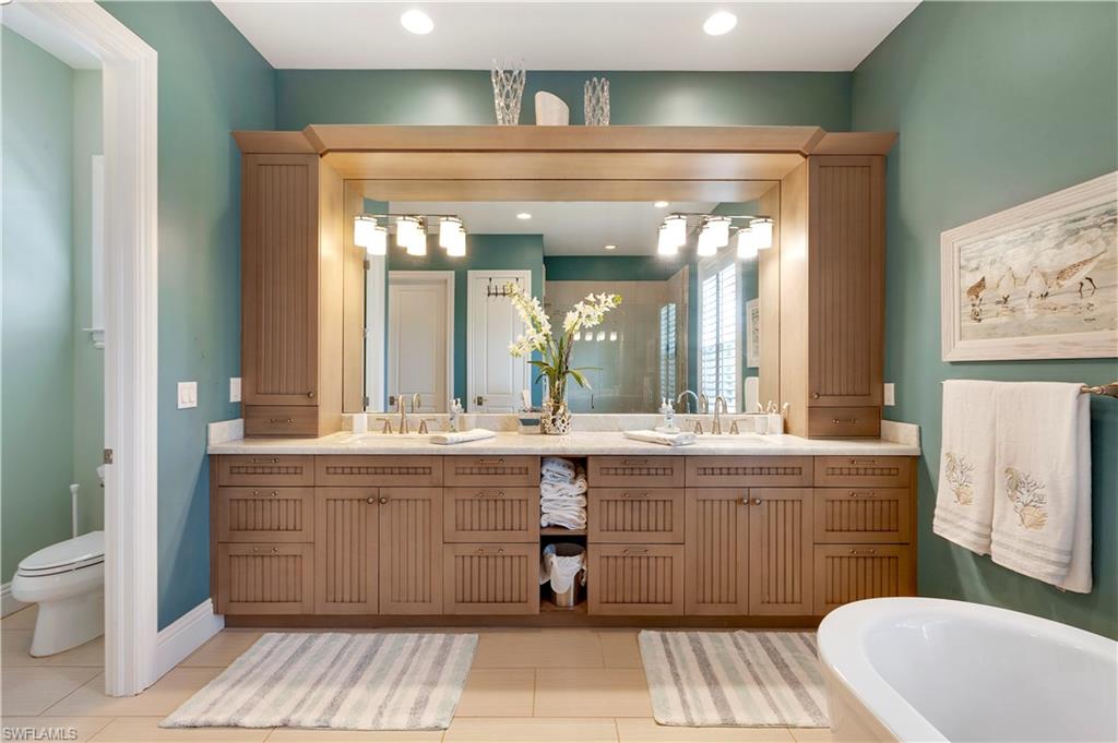 OLDE NAPLES - Residential