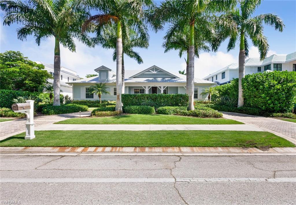 OLDE NAPLES - Residential