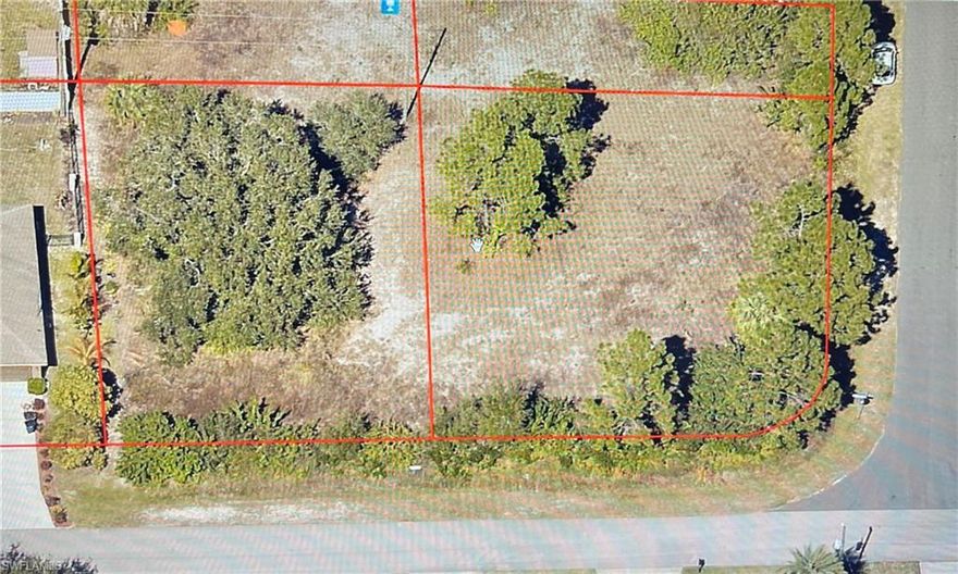 Here it is, the coveted two lot site with over a half acre combined in Buckingham Park. Plus its a corner lot with adjoining lot and a Large Oak Tree to boot! Room for your dream home, pool, extra building and still keep the tree.!! 
This is a rare opportunity in a VERY desirable neighborhood. Will NOT separate the two lots!!!!